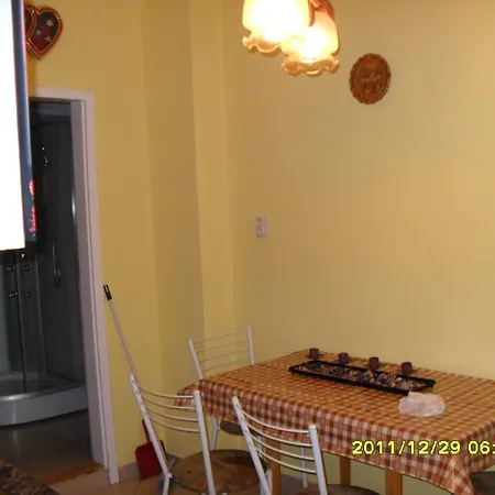 Melani Apartman Appartamento *